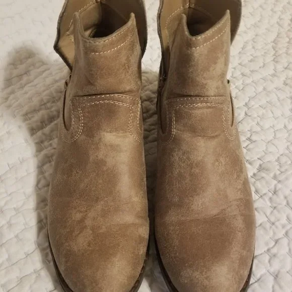 True Craft Java Booties - Picture 7 of 7